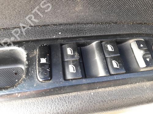 Left front window switch PEUGEOT 407 (6D_) 2.0 HDi 135 (6DRHRH, 6DRHRE, 6DRHRG, 6DRHRJ) | BP30131423I27