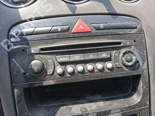 Used Radio Radio 37263854 37263854