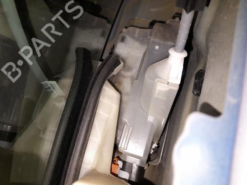 front-right-lock-peugeot-208-ii-ub_-up_-uw_-uj_-2019-24638988 main image