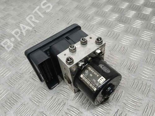 Used ABS pump VW GOLF V (1K1) [2003-2010]  22182041