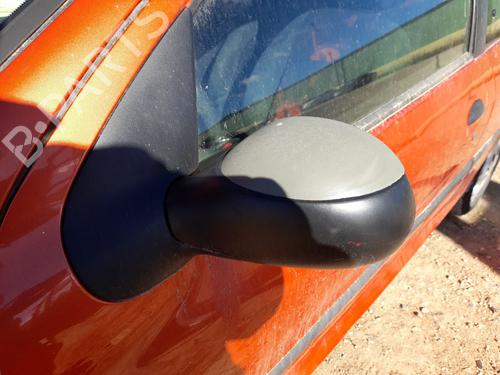 Used Left mirror PEUGEOT 206 Hatchback (2A/C) 1.4 i (75 hp) 30624283