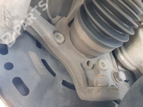 Used Left front steering knuckle HYUNDAI i30 (PDE, PD, PDEN) [2016-2025]  11114261