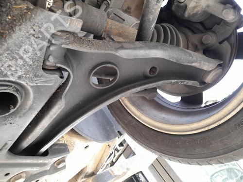 Used Left front suspension arm Left front suspension arm SMART FORFOUR (454) 1.5 CDI (454.001) (95 hp) 33886478 33886478