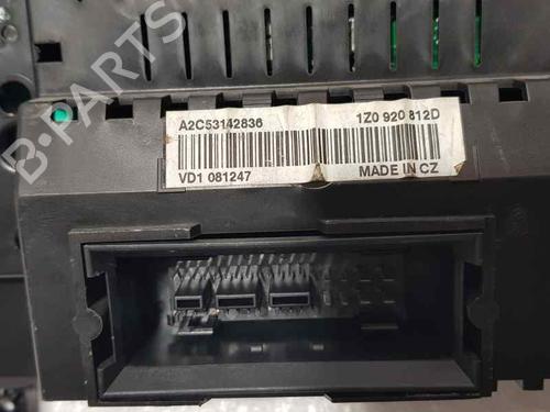 Instrument cluster SKODA OCTAVIA II (1Z3)  | BP8119021C47 