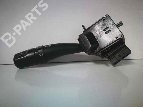 Used Headlight switch HYUNDAI TUCSON (JM) 2.0 CRDi (113 hp) 4049627