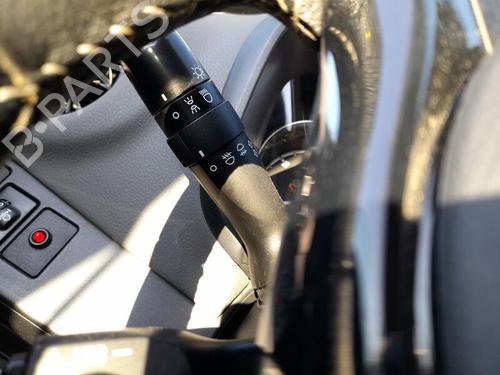 Used Steering column stalk TOYOTA YARIS (_P13_) 1.5 (NSP131_) (112 hp) 30001922