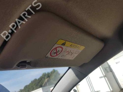 right-sun-visor-toyota-yaris-_p15_-2013-25443687 main image
