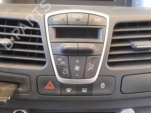 Used Climate control Climate control 37274803 37274803