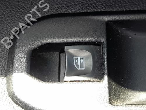 Used Right front window switch Right front window switch DACIA DUSTER (HM_) 1.6 SCe 115 (HMM1) (115 hp) 34629597 34629597