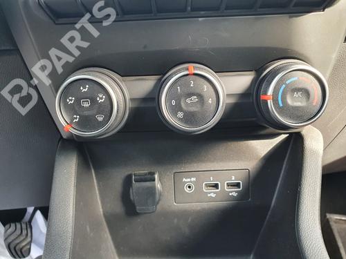Used Climate control Climate control RENAULT CLIO V (B7_) 1.0 TCe 100 (B7MT) (101 hp) 10913106 10913106