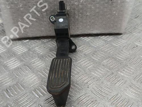 Used Pedal TOYOTA AURIS (_E15_) 1.8 Hybrid (ZWE150_, ZWE150R) (136 hp) 30329844