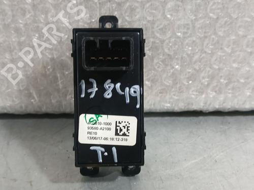 Left rear window switch KIA CEE'D Sportswagon (JD) 1.6 CRDi 136 | BP38015674I29 - Image 2