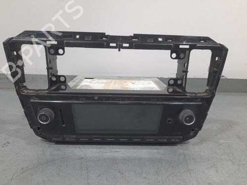 radio-vw-up-121-122-bl1-bl2-bl3-123-10-2011-13940885 main image