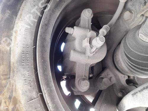 Used Right front brake caliper Right front brake caliper 37218073 37218073