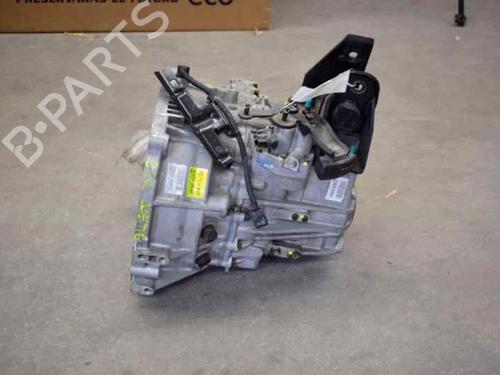 Gearbox KIA CARNIVAL / GRAND CARNIVAL III (VQ) 2.9 CRDi | BP686199M3 