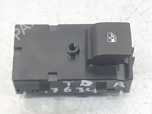Højre bagtil elrude kontakt Højre bagtil elrude kontakt OPEL ASTRA K (B16) 1.2 Turbo (68) (110 hp) 34723303 34723303