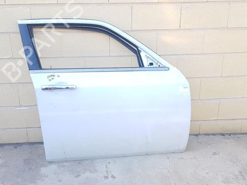 Used Right front door Right front door 37217069 37217069