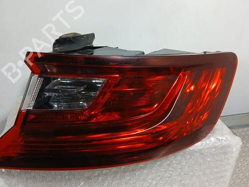 right-taillight-renault-megane-iv-hatchback-b9amn_-2015-40194956 main image