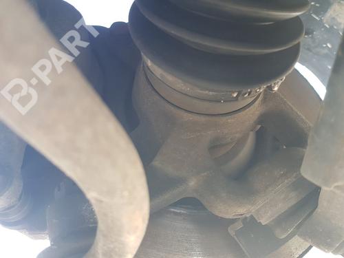 Used Left front steering knuckle Left front steering knuckle HYUNDAI i30 (FD) 1.6 CRDi (90 hp) 11033546 11033546