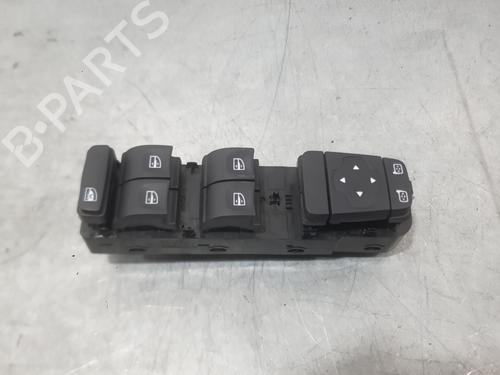 left-front-window-switch-renault-megane-iv-hatchback-b9amn_-2015-39265844 main image