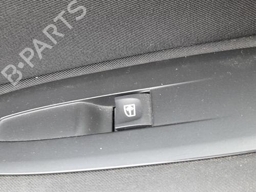 Used Right front window switch RENAULT MEGANE IV Hatchback (B9A/M/N_) 1.5 dCi 90 (B9A1) (90 hp) 27156244