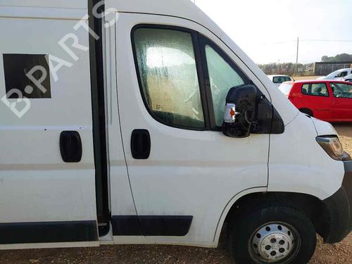 right-front-door-peugeot-boxer-van-2006-22973247 main image