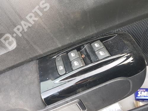 left-front-window-switch-citroen-c3-ii-sc_-12-thp-110-2009-10681849 main image