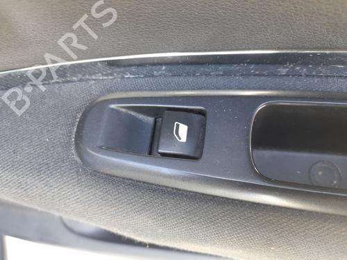 right-rear-window-switch-peugeot-5008-0u_-0e_-2009-2010-2011-2012-2013-2014-2015-2016-2017-31888399 main image