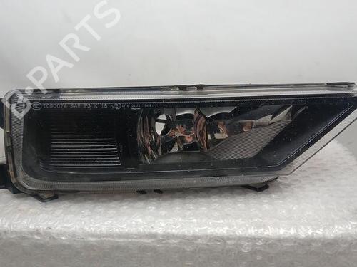 right-front-fog-light-vw-t-roc-a11-d11-2017-26711939 main image