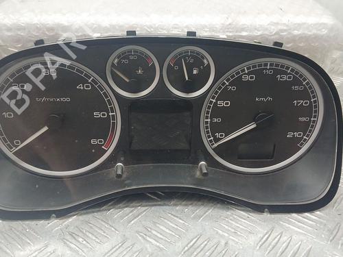 Used Instrument cluster PEUGEOT 307 SW (3H) 2.0 HDI 90 (90 hp) 24323579