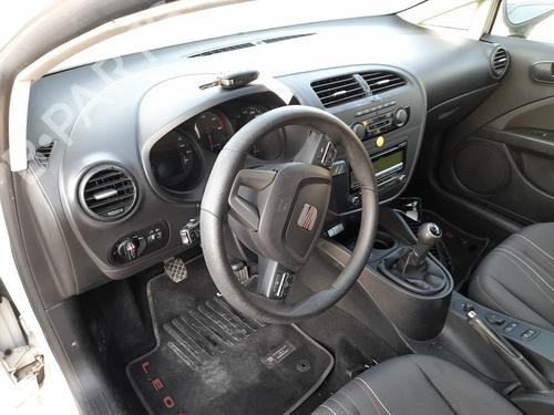 Front wiper motor SEAT LEON (1P1) 1.6 TDI | BP37183603M29 - Image 6