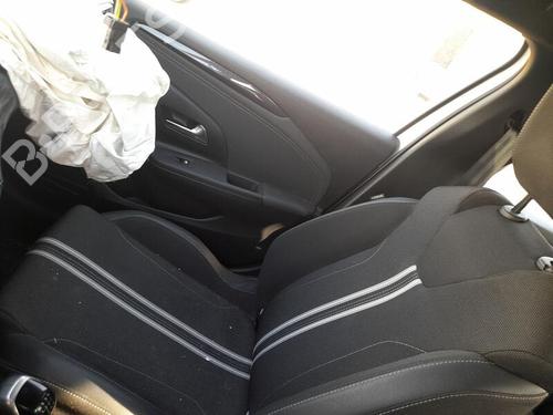 Used Right front seat OPEL CORSA F (P2JO) 1.2 (68) (101 hp) 28318281