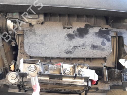 Used Air filter box Air filter box 37183497 37183497