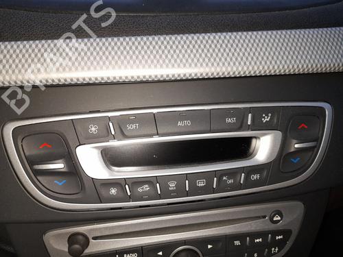 Airco bedieningspaneel RENAULT FLUENCE (L3_) 1.5 dCi (L30B) (106 hp) 28188434