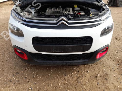 Used Front bumper CITROËN C3 III (SX) 1.2 VTi 82 (82 hp) 30935193