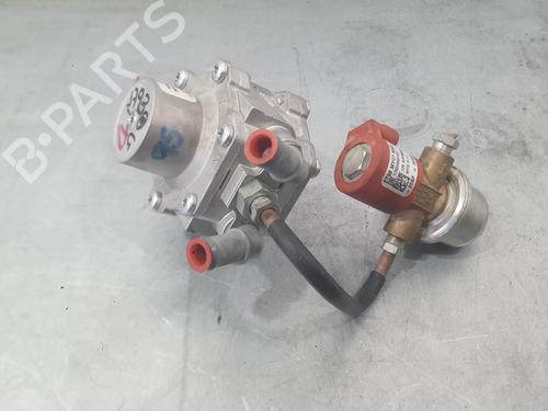 Used Fuel pump Fuel pump 38538270 38538270