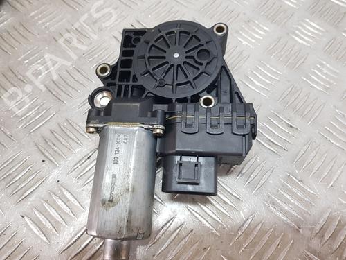 Used Left rear window motor AUDI A4 B5 (8D2) 1.9 TDI (116 hp) 24737800