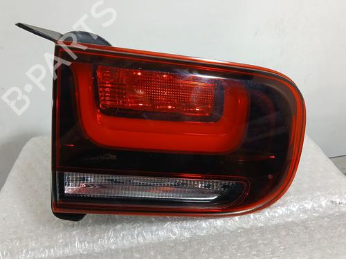 Used Left tailgate light Left tailgate light CITROËN C4 CACTUS 1.2 THP 110 (110 hp) 38256669 38256669