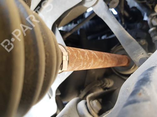 Used Left front driveshaft RENAULT MEGANE I Classic (LA0/1_) 1.9 dCi (LA05, LA1F) (102 hp) 12507184