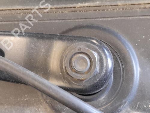 Used Front wiper motor Front wiper motor 37183305 37183305