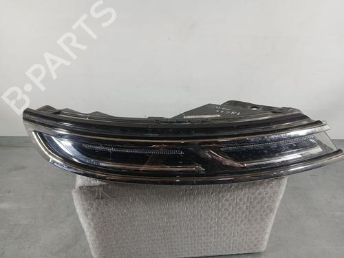 Used Right front indicator Right front indicator CITROËN C4 CACTUS 1.2 THP 110 (110 hp) 40499583 40499583