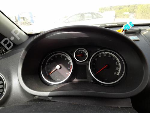 Used Instrument cluster OPEL CORSA D (S07) 1.2 (L08, L68) (86 hp) 28380505