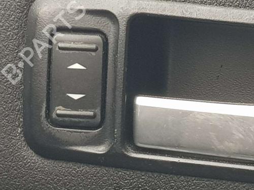 Used Right front window switch FORD KUGA I [2008-2012]  17227006