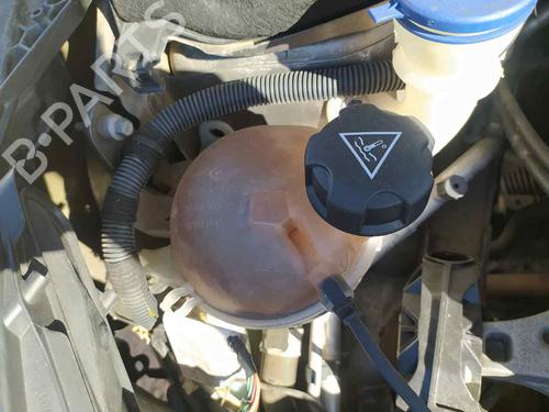 Used Expansion tank PEUGEOT 208 I (CA_, CC_) 1.2 VTI 82 (82 hp) 24672310