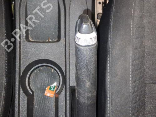 travao-de-mao-renault-clio-v-b7_-2019-37720511 main image