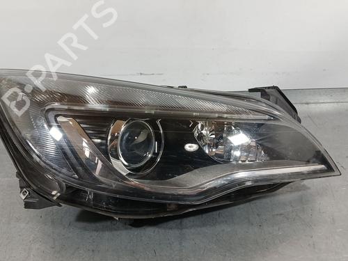 Lyskaster høyre Lyskaster høyre OPEL ASTRA J Sports Tourer (P10) 1.7 CDTI (35) (110 hp) 35756391 35756391