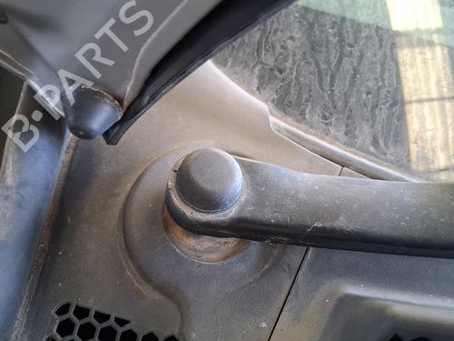Used Front wiper motor Front wiper motor 38442268 38442268