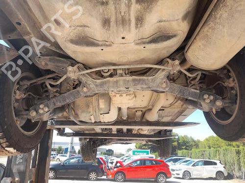 Used Rear axle HONDA CR-V II (RD_) [2001-2007]  29038216