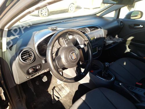 Right front fenders SEAT LEON (1P1) 1.9 TDI | BP30493396C42 