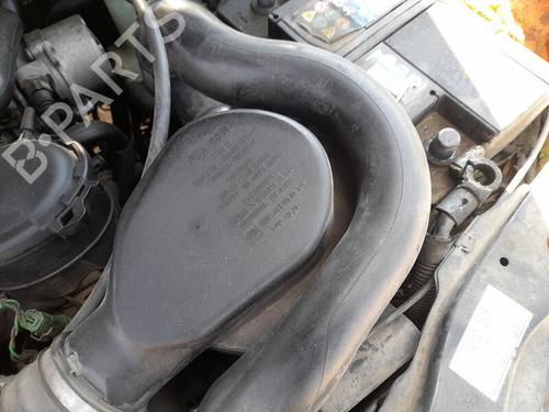 Used Air filter box CITROËN C15 Platform/Chassis (VDPD) 1.9 D (69 hp) 30103186